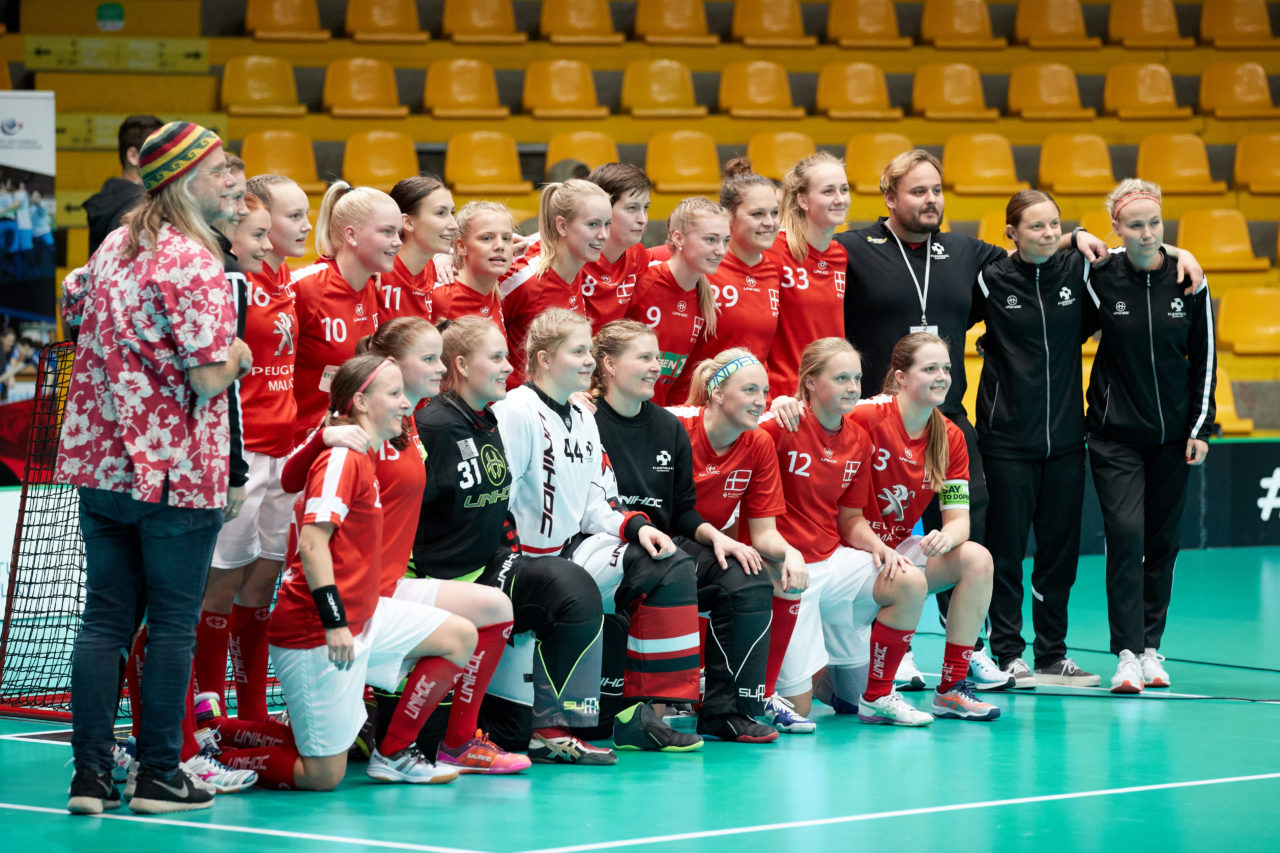 Women's World Floorball Championships 2017 
Stadion Ondreja Nepelu and Hant Arena Bratislava, Slovakia 
1rd - 9th December 2017 
Event website: www.iffwfc.org 
Photos: Michael Peter