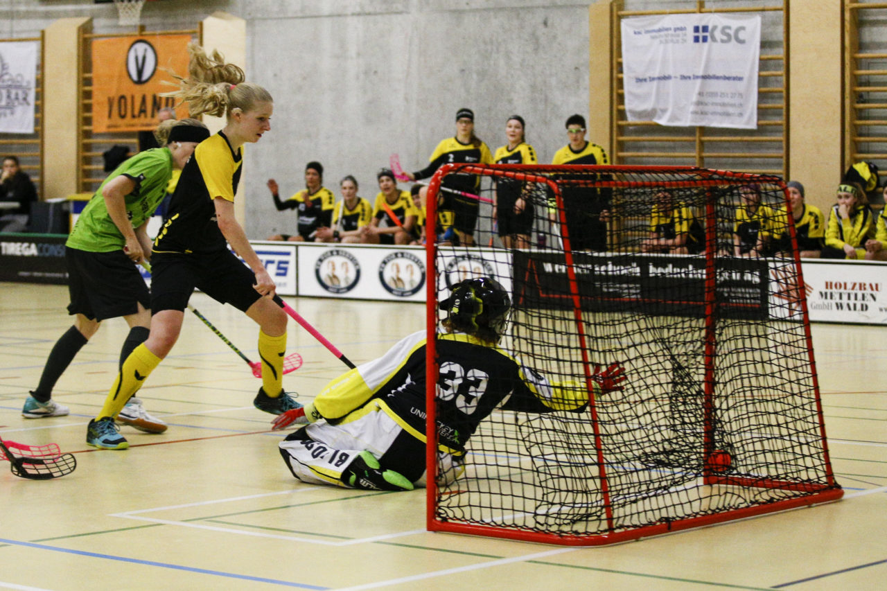 UHC Laupen geht in Fuehrung.

(UHC Laupen - Floorball Uri; 20.1.2018; Sporthalle Elba, Wald)
Photos: www.unihockey-fotos.ch / Claudio Thoma