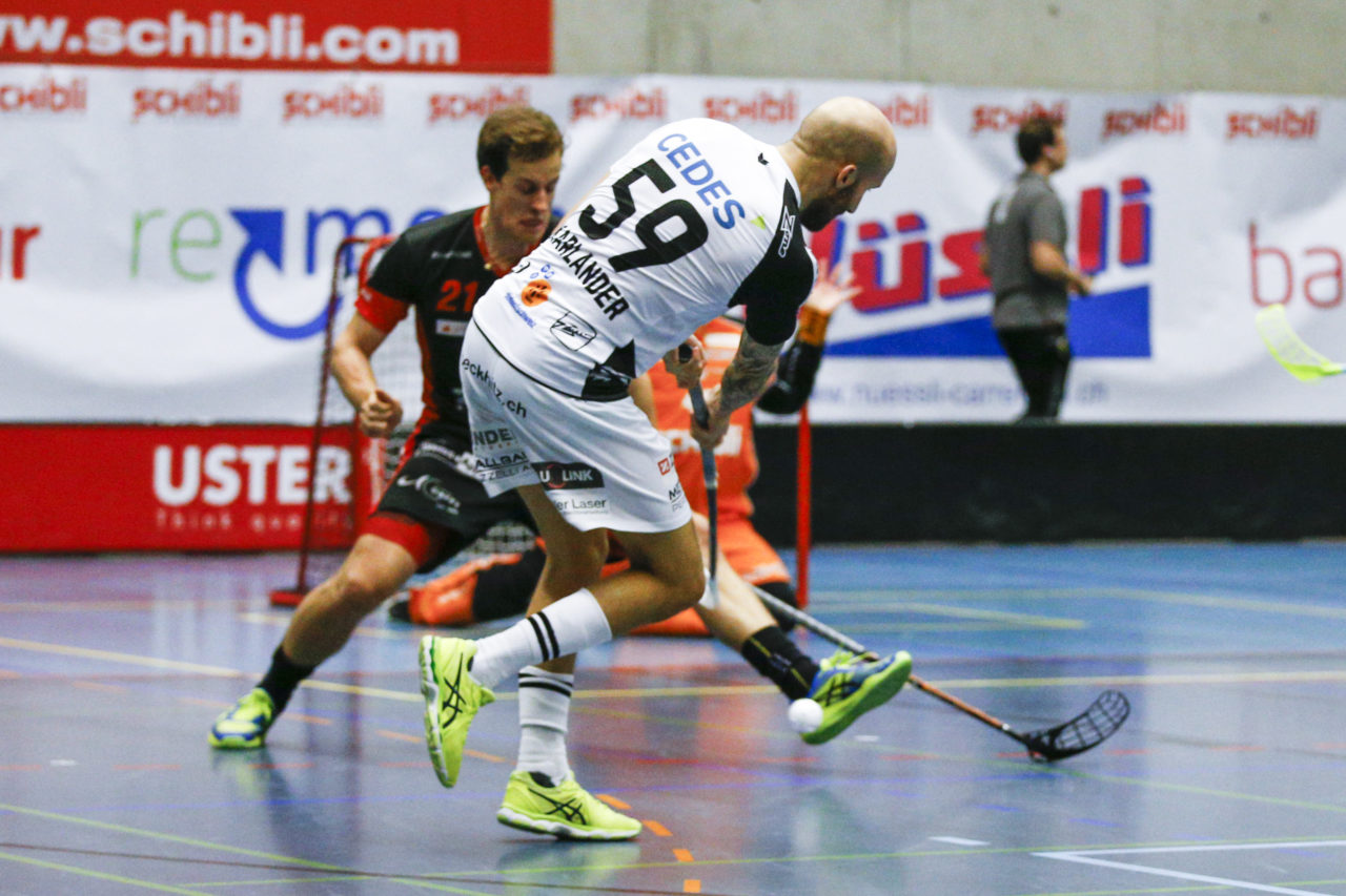 Marco Daniel Karlander (Nr. 59, UHC Alligator Malans) mit einem Abschluss.

(UHC Uster - Alligator Malans; 20.1.2018; Sporthalle Buchholz, Uster)
Photos: www.unihockey-fotos.ch / Claudio Thoma