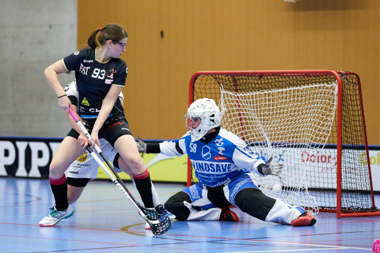 Zug United Damen NLA
Zug United - Red Ants Rychenberg Winterthur 
Resultat 1 : 11 am 20. Januar 2018 in der Sporthalle  Schönenbühl in Unterägeri 
Bild: Michael Peter