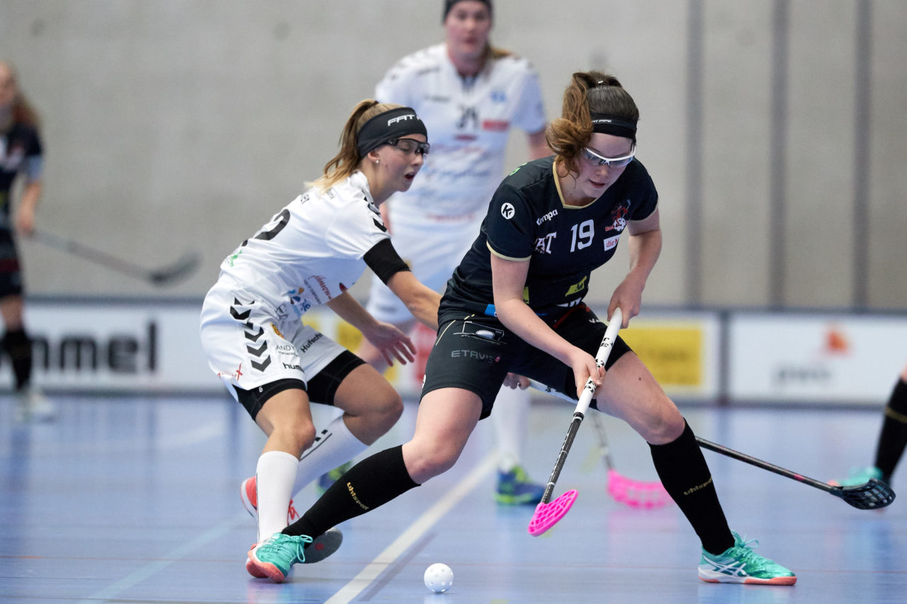Zug United Damen NLA
Zug United - Red Ants Rychenberg Winterthur 
Resultat 1 : 11 am 20. Januar 2018 in der Sporthalle  Schönenbühl in Unterägeri 
Bild: Michael Peter