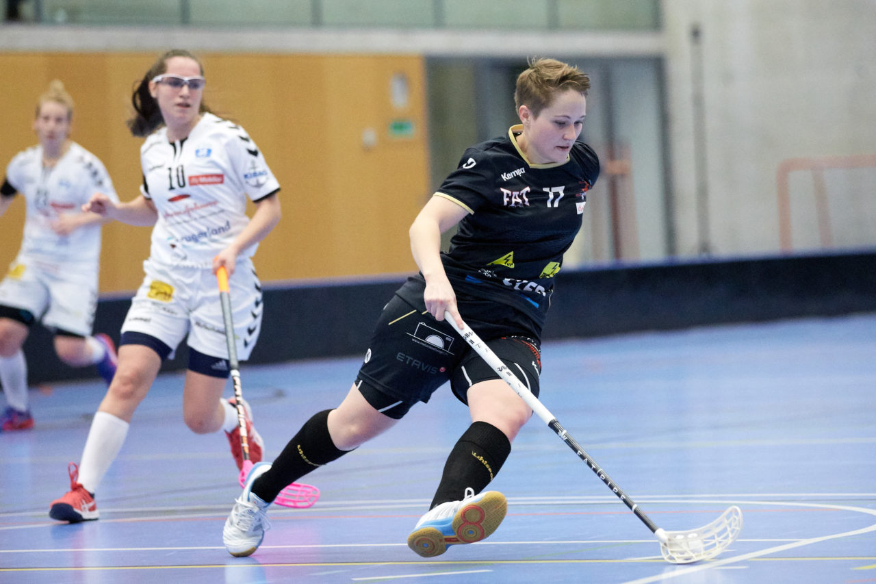 Zug United Damen NLA
Zug United - Red Ants Rychenberg Winterthur 
Resultat 1 : 11 am 20. Januar 2018 in der Sporthalle  Schönenbühl in Unterägeri 
Bild: Michael Peter