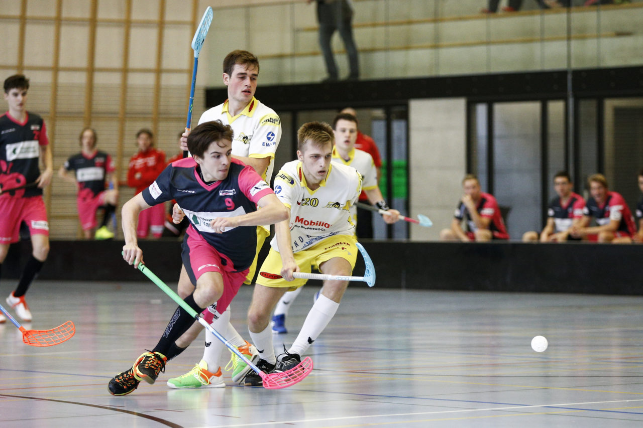 Floorball Thurgau U21 - Jona Uznach Flames U21
(16.1.2018, Paul Reinhart Halle, Weinfelden)
Photos: www.unihockey-fotos.ch Claudio Thoma