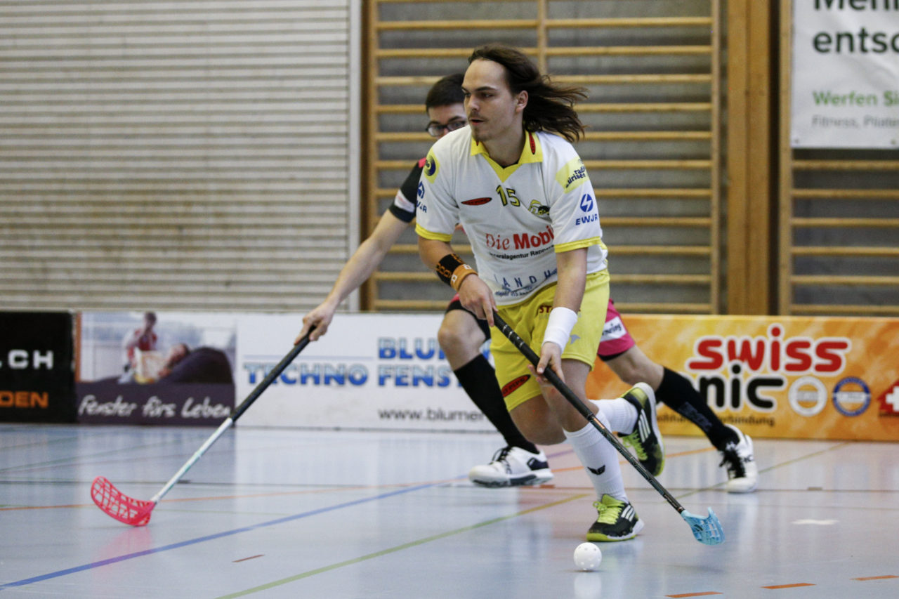 Floorball Thurgau U21 - Jona Uznach Flames U21
(16.1.2018, Paul Reinhart Halle, Weinfelden)
Photos: www.unihockey-fotos.ch Claudio Thoma