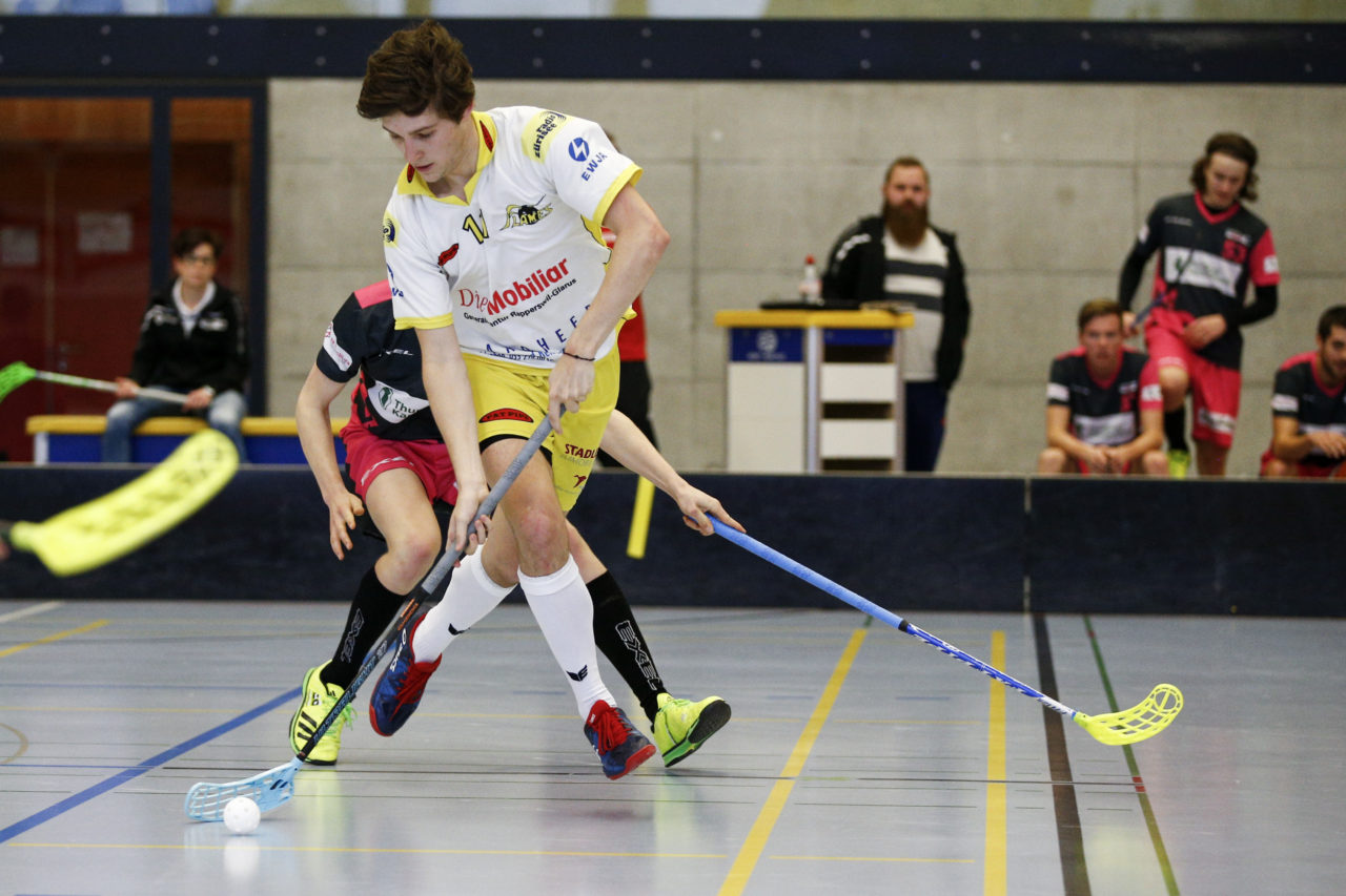 Floorball Thurgau U21 - Jona Uznach Flames U21
(16.1.2018, Paul Reinhart Halle, Weinfelden)
Photos: www.unihockey-fotos.ch Claudio Thoma