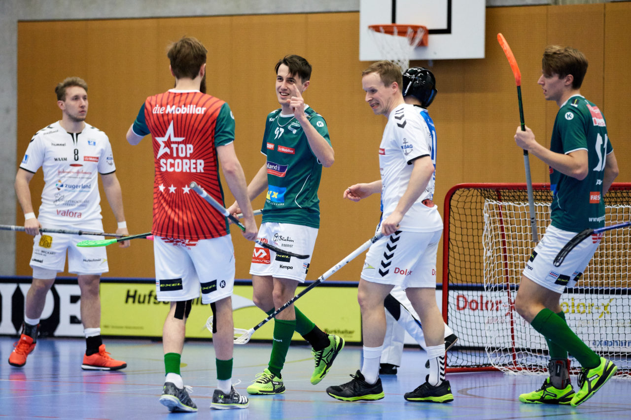 Zug United Herren NLA
Zug United - SV Wiler-Ersigen 
Resultat 4 : 6 am 14. Januar 2018 in der Sporthalle  Schönenbühl in Unterägeri 
Bild: Michael Peter