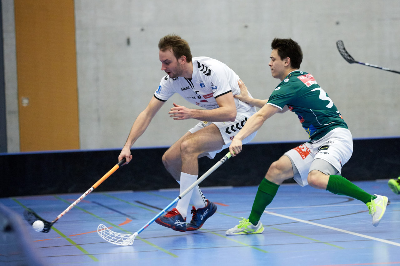 Zug United Herren NLA
Zug United - SV Wiler-Ersigen 
Resultat 4 : 6 am 14. Januar 2018 in der Sporthalle  Schönenbühl in Unterägeri 
Bild: Michael Peter