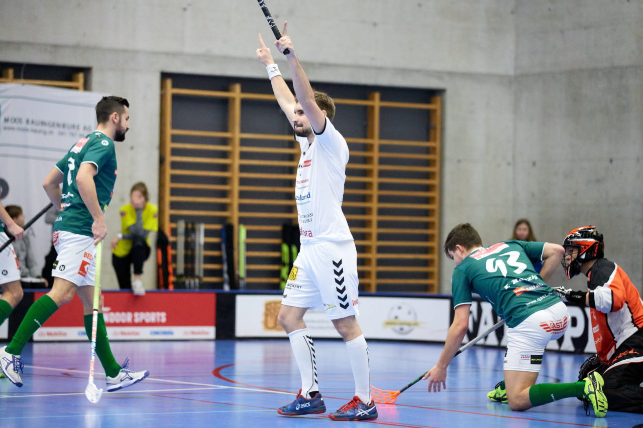 Zug United Herren NLA
Zug United - SV Wiler-Ersigen 
Resultat 4 : 6 am 14. Januar 2018 in der Sporthalle  Schönenbühl in Unterägeri 
Bild: Michael Peter