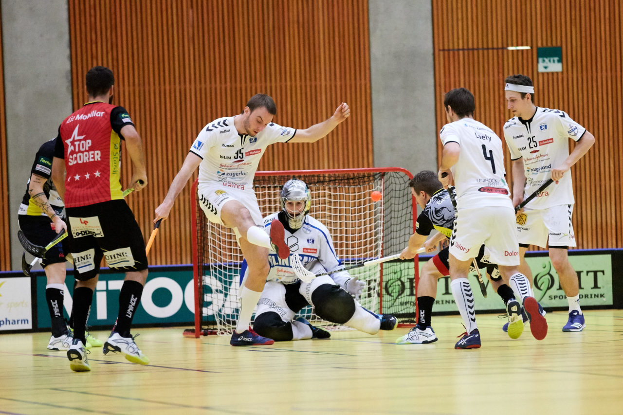 Zug United Herren NLA
Zug United - Unihockey Tigers Langnau 
Resultat 8 : 11 am 6. Januar 2018 in der Sporthalle in Zug 
Bild: Michael Peter