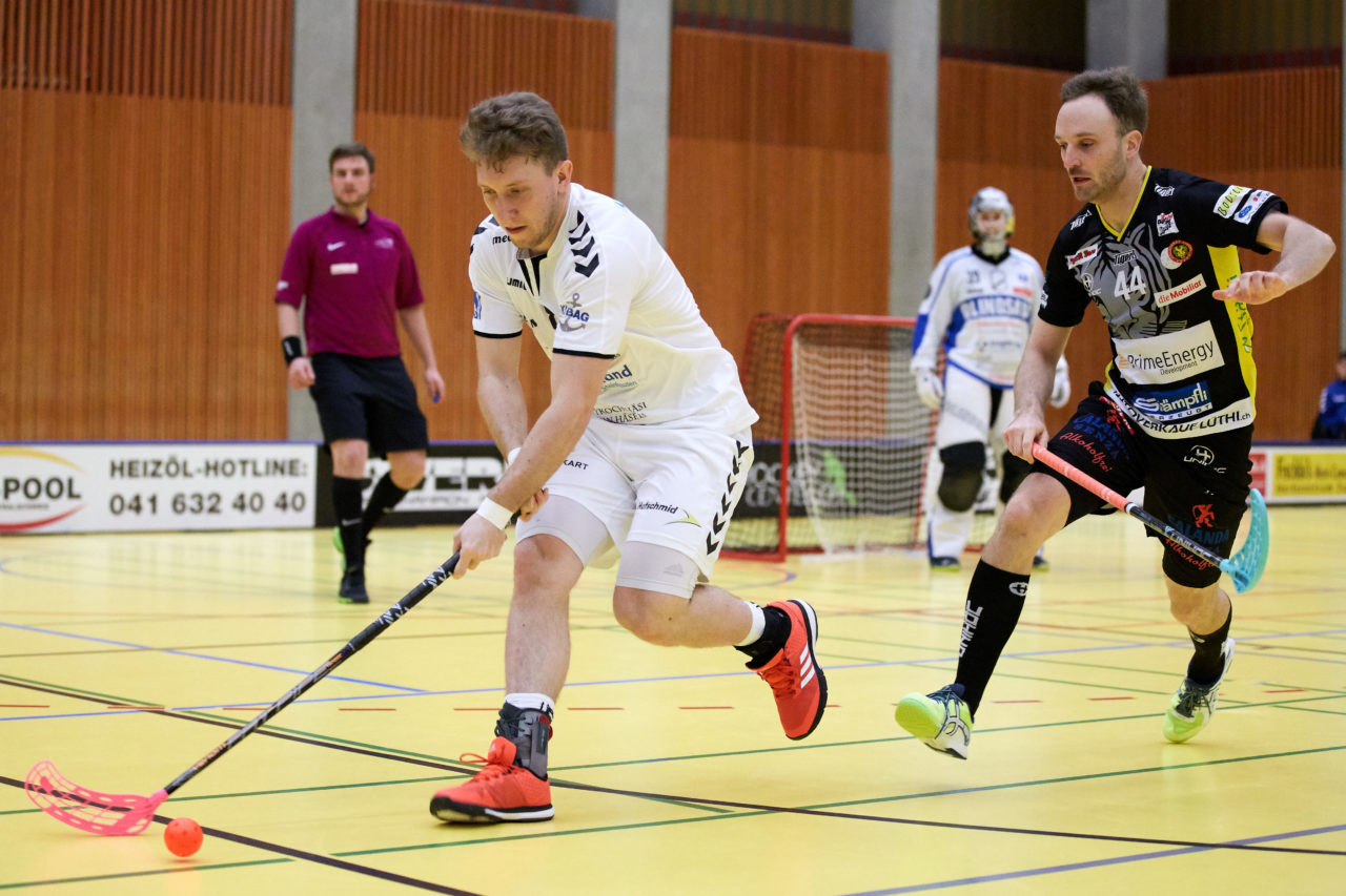 Zug United Herren NLA
Zug United - Unihockey Tigers Langnau 
Resultat 8 : 11 am 6. Januar 2018 in der Sporthalle in Zug 
Bild: Michael Peter