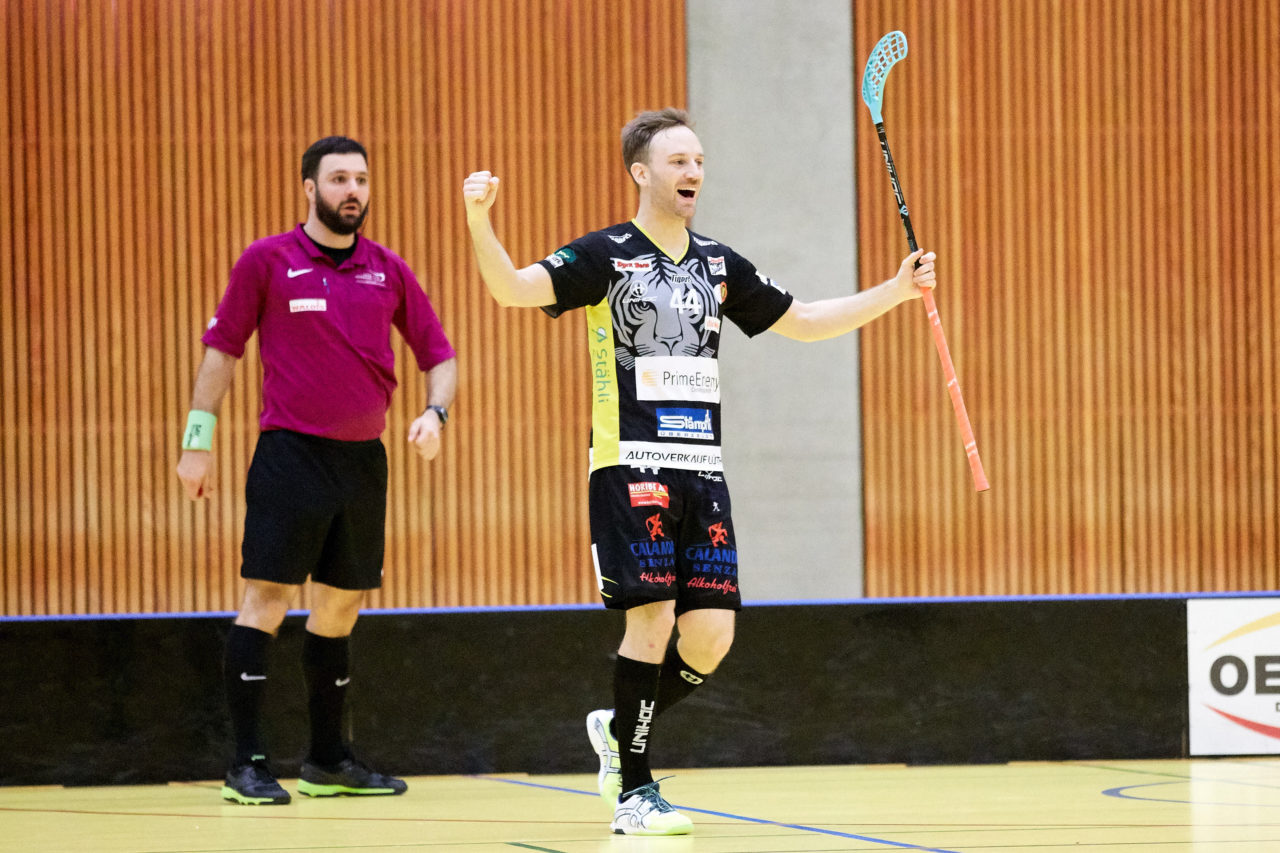 Zug United Herren NLA
Zug United - Unihockey Tigers Langnau 
Resultat 8 : 11 am 6. Januar 2018 in der Sporthalle in Zug 
Bild: Michael Peter