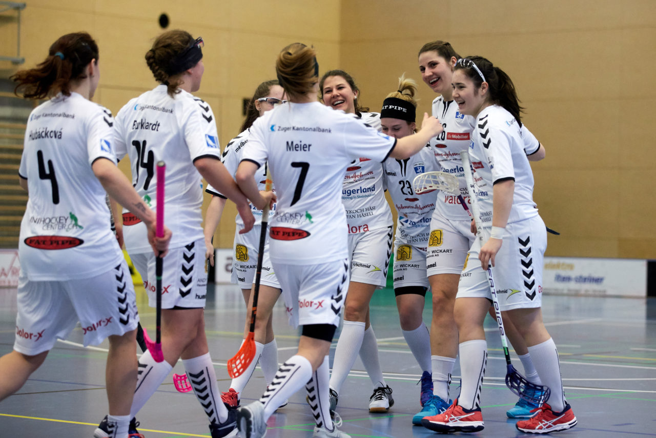 Zug United Damen NLA 
Zug United - UHC Waldkirch St Gallen 
Resultat 3 :4 nach Verlängerung am 17. Februar 2018 in der Sporthalle  Hofmatt in Oberägeri 
Bild: Michael Peter