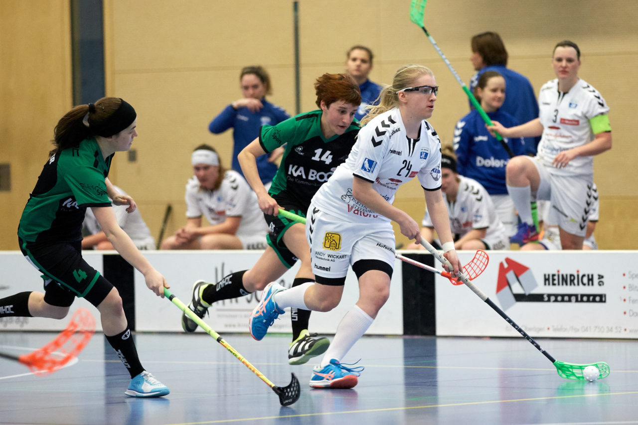 Zug United Damen NLA 
Zug United - UHC Waldkirch St Gallen 
Resultat 3 :4 nach Verlängerung am 17. Februar 2018 in der Sporthalle  Hofmatt in Oberägeri 
Bild: Michael Peter