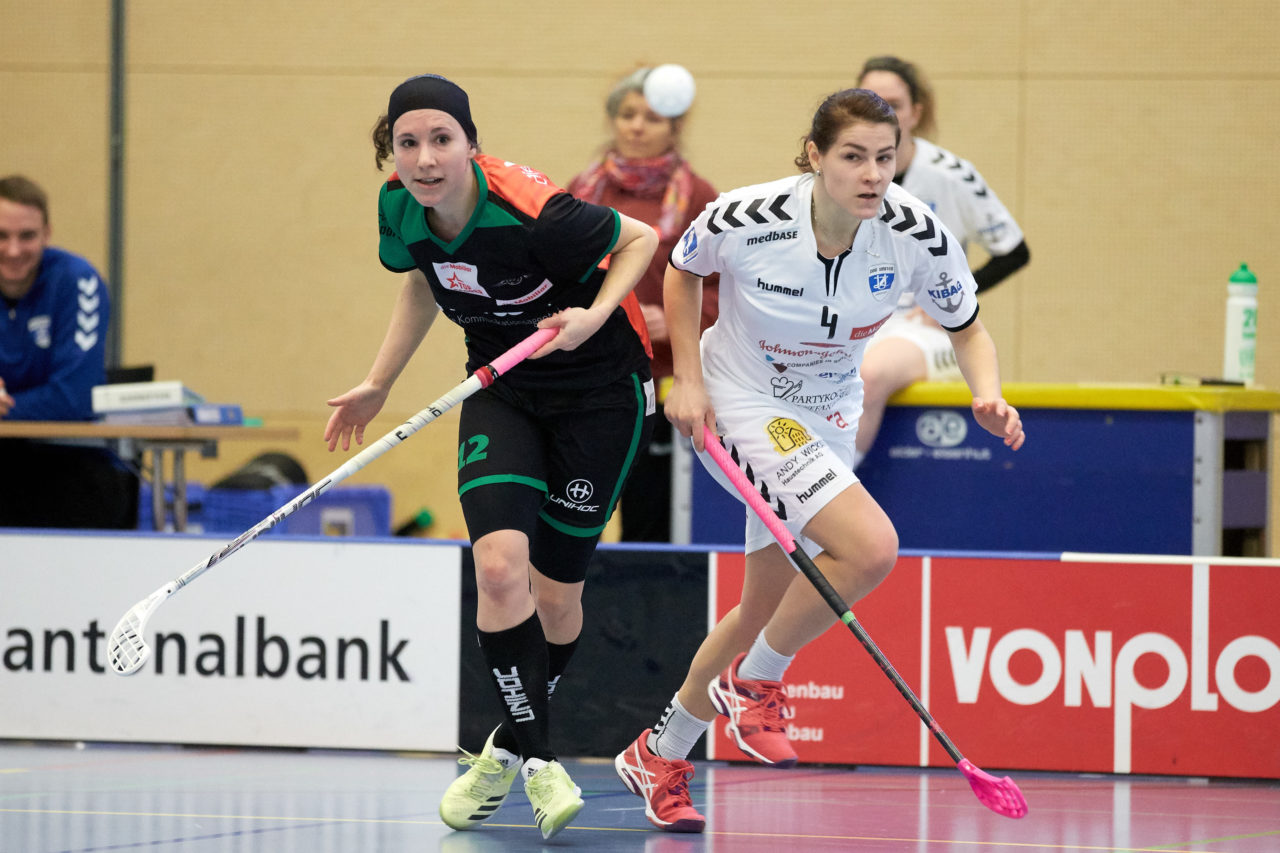 Zug United Damen NLA 
Zug United - UHC Waldkirch St Gallen 
Resultat 3 :4 nach Verlängerung am 17. Februar 2018 in der Sporthalle  Hofmatt in Oberägeri 
Bild: Michael Peter