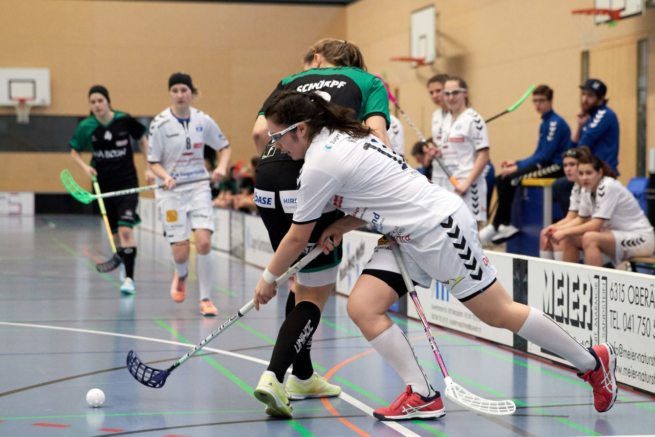 Zug United Damen NLA 
Zug United - UHC Waldkirch St Gallen 
Resultat 3 :4 nach Verlängerung am 17. Februar 2018 in der Sporthalle  Hofmatt in Oberägeri 
Bild: Michael Peter