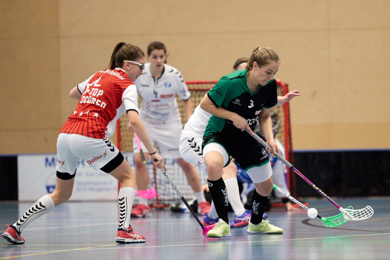 Zug United Damen NLA 
Zug United - UHC Waldkirch St Gallen 
Resultat 3 :4 nach Verlängerung am 17. Februar 2018 in der Sporthalle  Hofmatt in Oberägeri 
Bild: Michael Peter