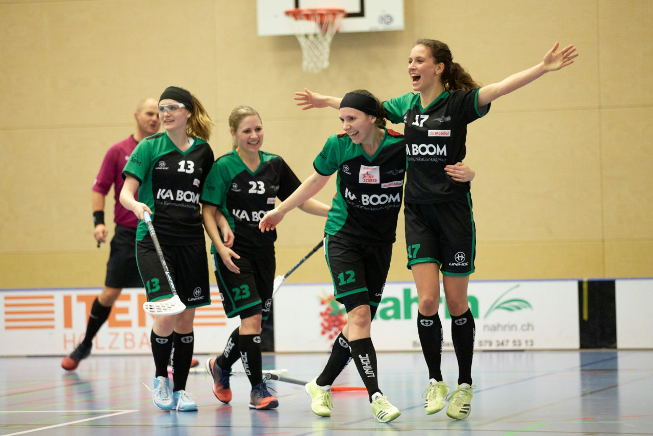 Zug United Damen NLA 
Zug United - UHC Waldkirch St Gallen 
Resultat 3 :4 nach Verlängerung am 17. Februar 2018 in der Sporthalle  Hofmatt in Oberägeri 
Bild: Michael Peter