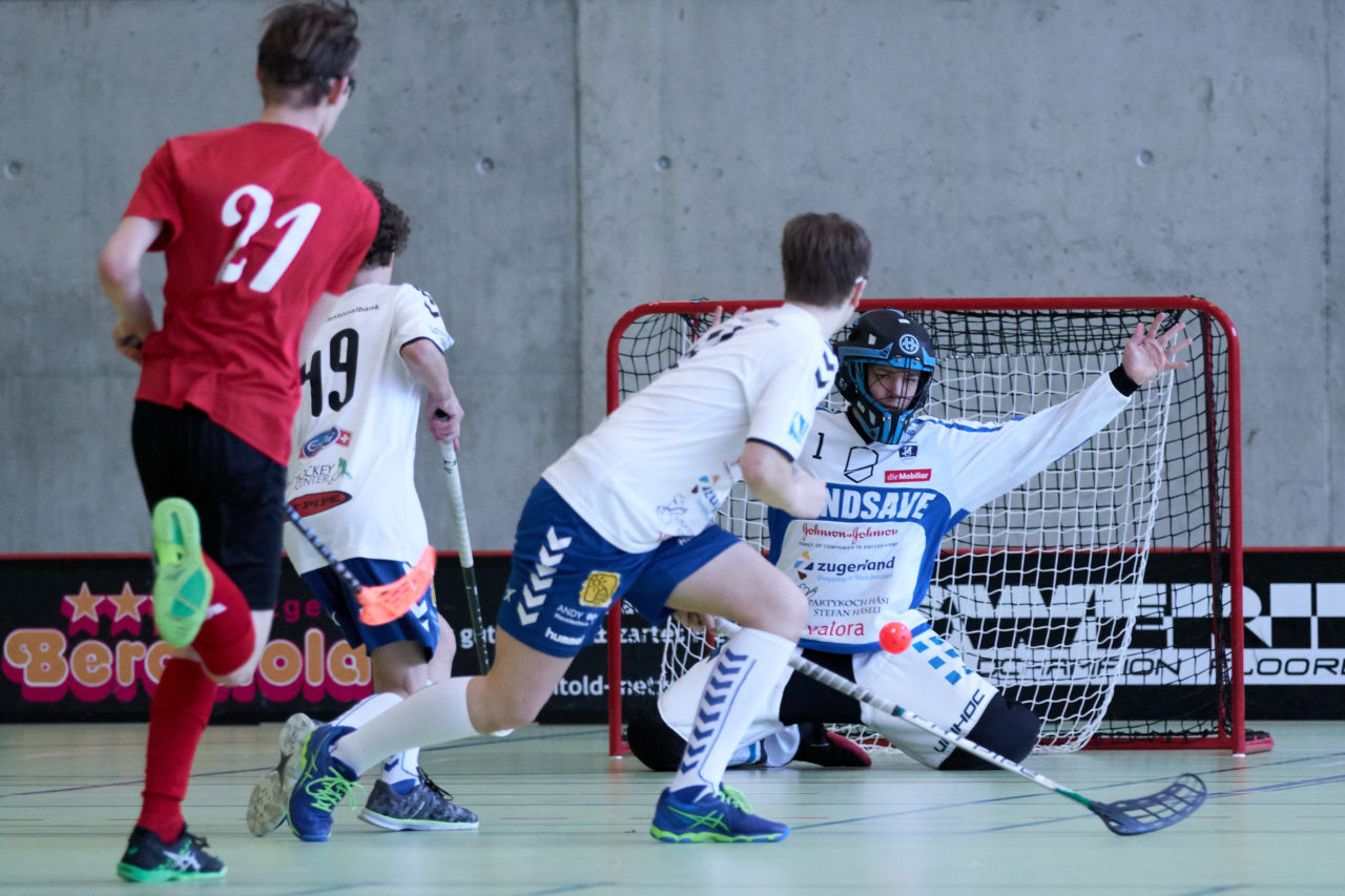 Junioren U16A Zug United - UHC Alligator Malans 
Resultat 10 : 8 am 11. Februar 2018 in der Sporthalle Dorfmatt in Rotkreuz 
Bild: Michael Peter