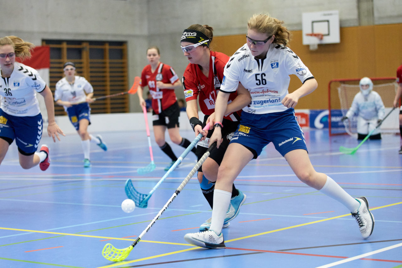 Juniorinnen U21B Aufstiegsspiele 3. Spiel Zug United -  Unihockey Basel Regio 
Resultat 4 : 6 am  18. März 2018 in der Sporthalle Schönenbühl in Unterägeri 
Bild: Michael Peter