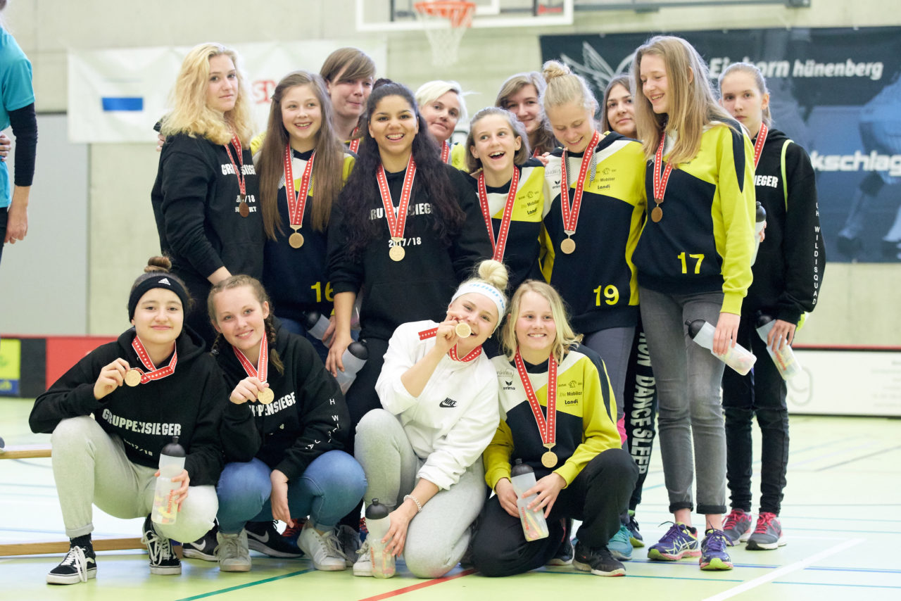 Schweizermeisterschaft 2018 der Juniorinnen B und C 
am 14. und 15. April  2018 in der Sporthalle Dorfmatt in Rotkreuz Der UHC Einhorn Hünenberg wird  in beiden Ligen Schweizermeister 
Bild: Michael Peter