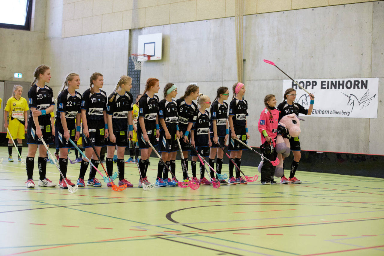 Schweizermeisterschaft 2018 der Juniorinnen B und C 
am 14. und 15. April  2018 in der Sporthalle Dorfmatt in Rotkreuz Der UHC Einhorn Hünenberg wird  in beiden Ligen Schweizermeister 
Bild: Michael Peter