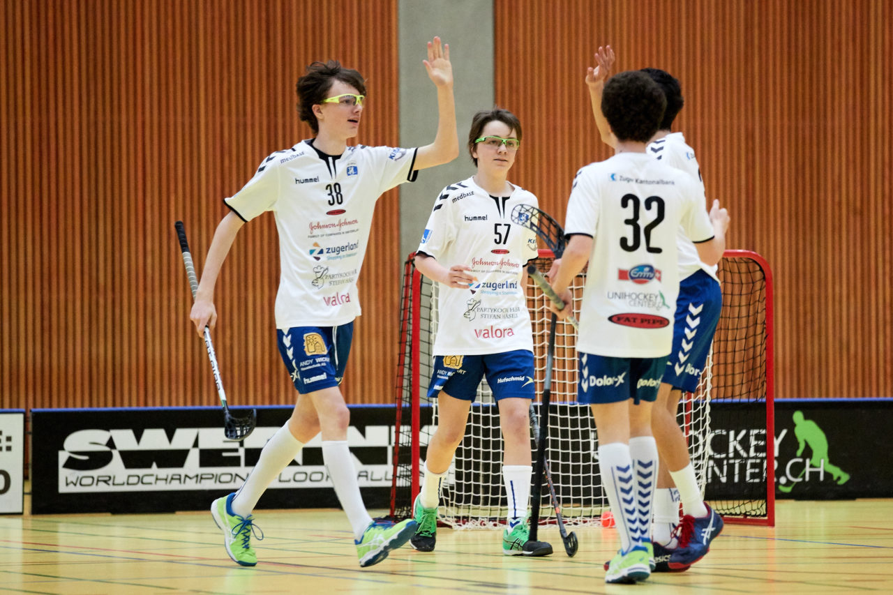 Junioren U16A 
Playoff Halbfinal 2. Spiel 
Zug United -  HC Rychenberg Winterthur 
Resultat 5 : 8 am  31. März 2018 in der Sporthalle Zug 
Bild: Michael Peter