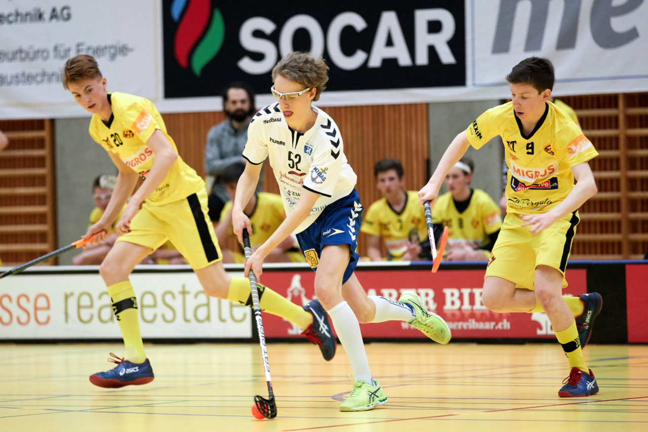 Junioren U16A 
Playoff Halbfinal 2. Spiel 
Zug United -  HC Rychenberg Winterthur 
Resultat 5 : 8 am  31. März 2018 in der Sporthalle Zug 
Bild: Michael Peter