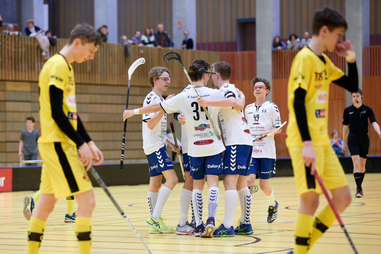 Junioren U16A 
Playoff Halbfinal 2. Spiel 
Zug United -  HC Rychenberg Winterthur 
Resultat 5 : 8 am  31. März 2018 in der Sporthalle Zug 
Bild: Michael Peter