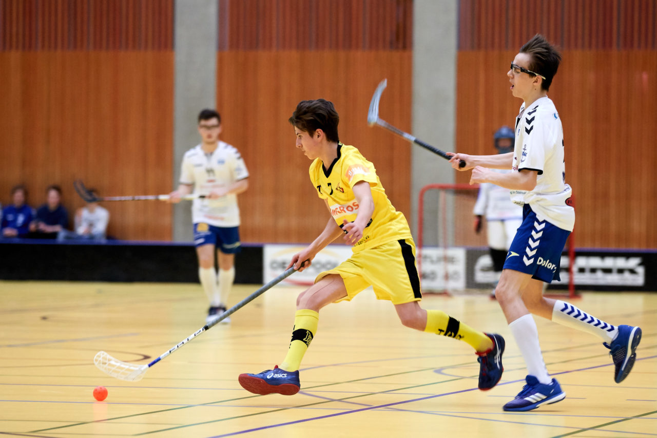 Junioren U16A 
Playoff Halbfinal 2. Spiel 
Zug United -  HC Rychenberg Winterthur 
Resultat 5 : 8 am  31. März 2018 in der Sporthalle Zug 
Bild: Michael Peter
