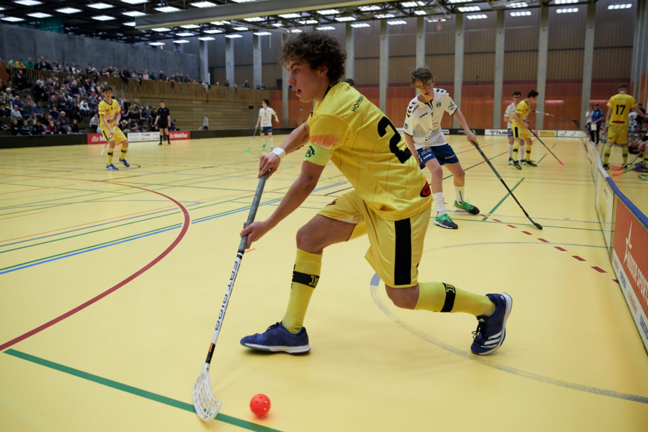 Junioren U16A 
Playoff Halbfinal 2. Spiel 
Zug United -  HC Rychenberg Winterthur 
Resultat 5 : 8 am  31. März 2018 in der Sporthalle Zug 
Bild: Michael Peter