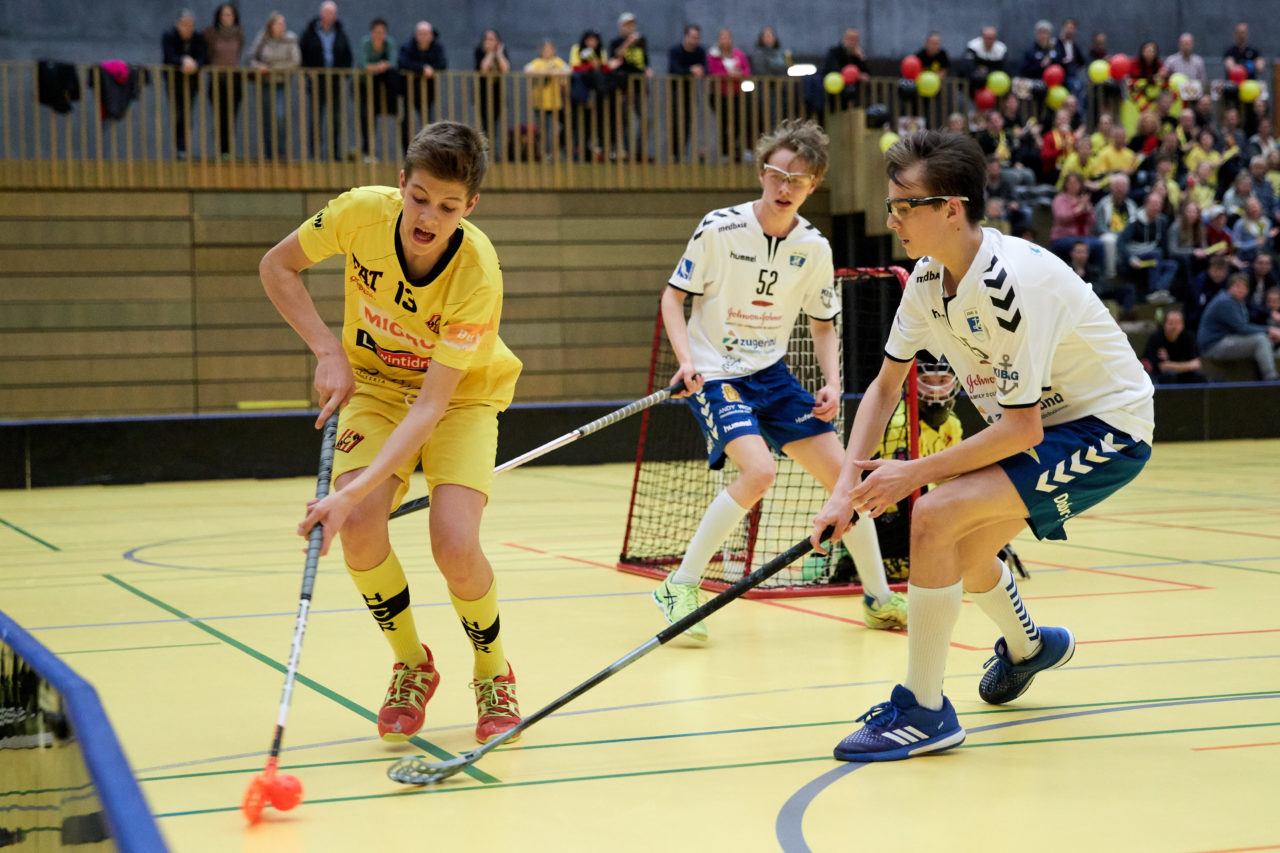 Junioren U16A 
Playoff Halbfinal 2. Spiel 
Zug United -  HC Rychenberg Winterthur 
Resultat 5 : 8 am  31. März 2018 in der Sporthalle Zug 
Bild: Michael Peter