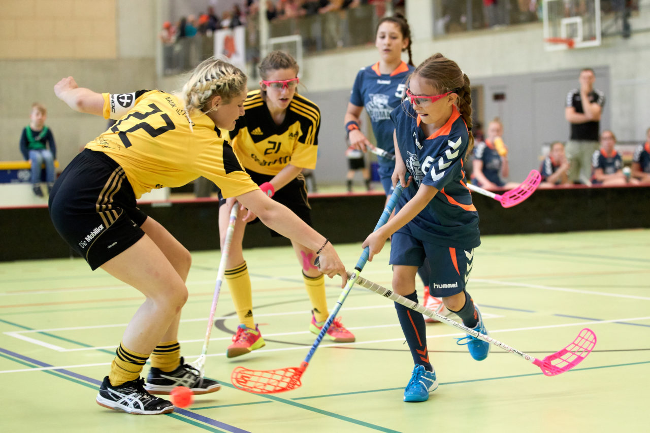 Schweizermeisterschaft 2018 der Juniorinnen B und C 
am 14. und 15. April  2018 in der Sporthalle Dorfmatt in Rotkreuz Der UHC Einhorn Hünenberg wird  in beiden Ligen Schweizermeister 
Bild: Michael Peter