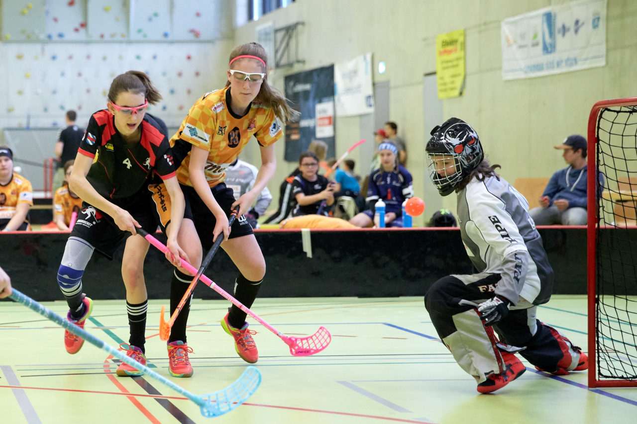 Schweizermeisterschaft 2018 der Juniorinnen B und C 
am 14. und 15. April  2018 in der Sporthalle Dorfmatt in Rotkreuz Der UHC Einhorn Hünenberg wird  in beiden Ligen Schweizermeister 
Bild: Michael Peter