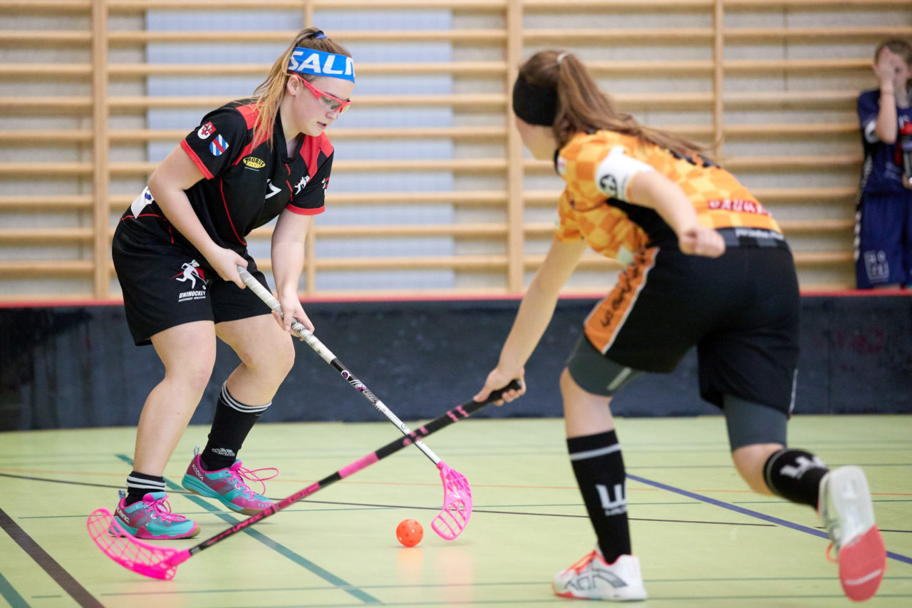 Schweizermeisterschaft 2018 der Juniorinnen B und C 
am 14. und 15. April  2018 in der Sporthalle Dorfmatt in Rotkreuz Der UHC Einhorn Hünenberg wird  in beiden Ligen Schweizermeister 
Bild: Michael Peter