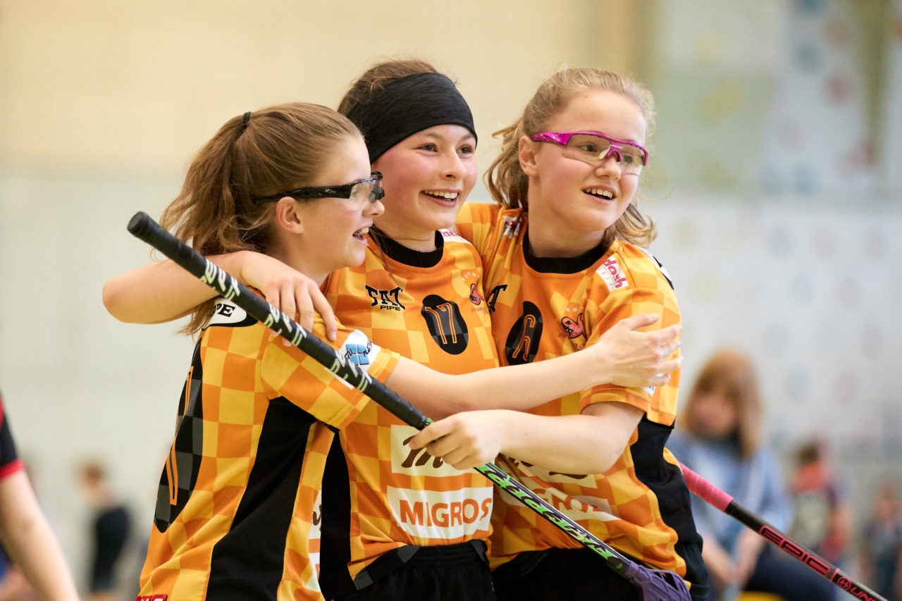 Schweizermeisterschaft 2018 der Juniorinnen B und C 
am 14. und 15. April  2018 in der Sporthalle Dorfmatt in Rotkreuz Der UHC Einhorn Hünenberg wird  in beiden Ligen Schweizermeister 
Bild: Michael Peter