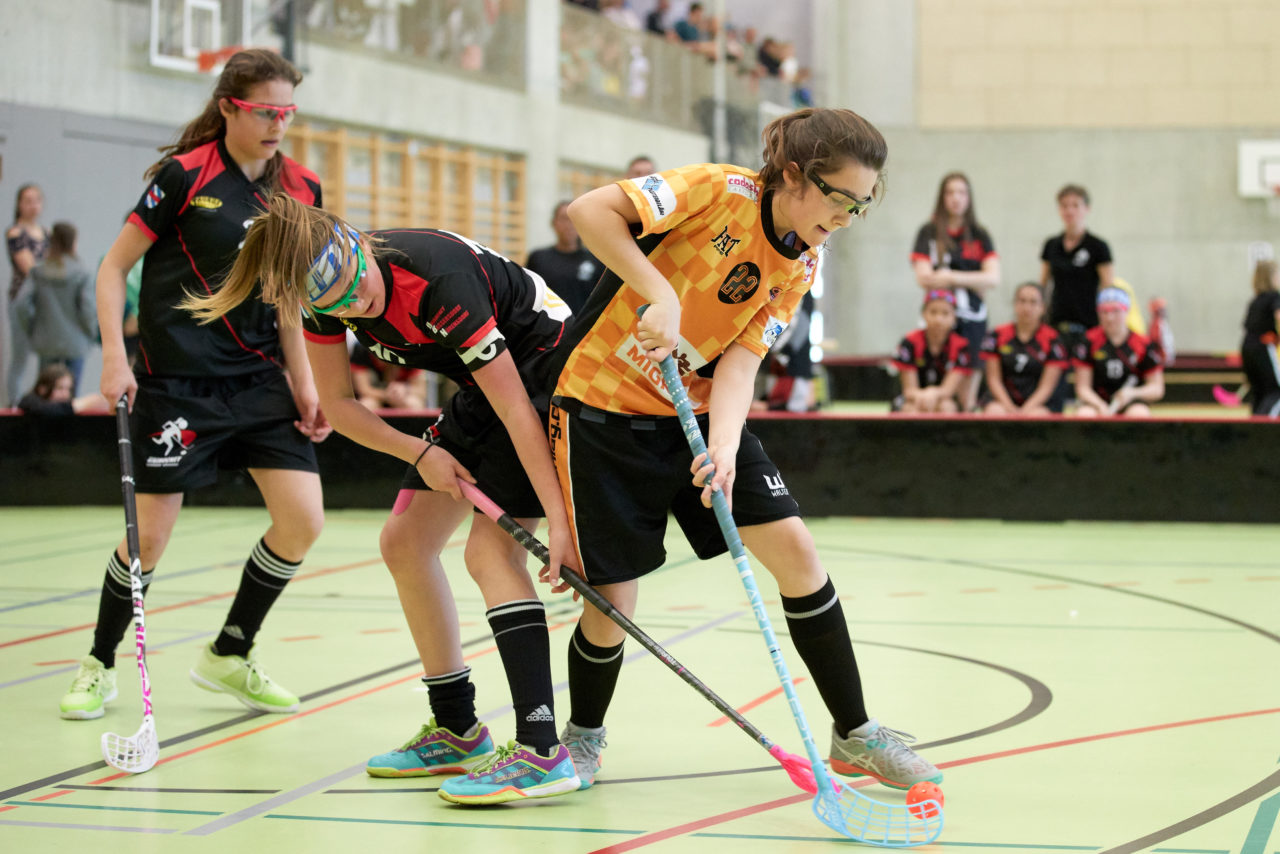 Schweizermeisterschaft 2018 der Juniorinnen B und C 
am 14. und 15. April  2018 in der Sporthalle Dorfmatt in Rotkreuz Der UHC Einhorn Hünenberg wird  in beiden Ligen Schweizermeister 
Bild: Michael Peter