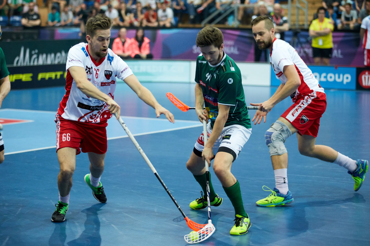 Herren NLA Superfinal 2017/18 
SV Wiler-Ersigen - Floorball Köniz 
Am 22. April 2018 in der SWISS  Arena in Kloten 
Foto: Michael Peter unihockey-fotos.ch