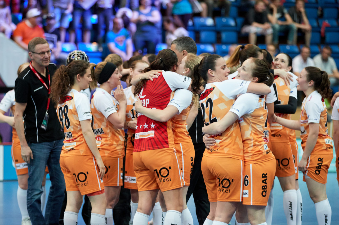 Damen NLA Superfinal 2017/18
piranha chur - UHC Dietlikon 
Am 22. April 2018 in der SWISS  Arena in Kloten 
Foto: Michael Peter unihockey-fotos.ch