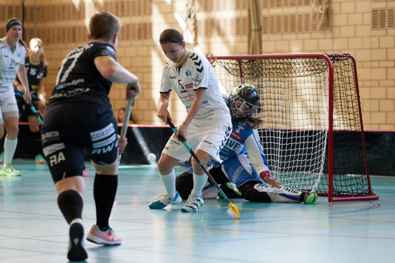 Zug United Damen NLA 
Zug United - Red Ants Rychenberg  Winterthur 
Resultat 3 : 1 am 6.  Oktober 2018 in der Sporthalle  Waldegg in Rotkreuz 
Bild: Michael Peter