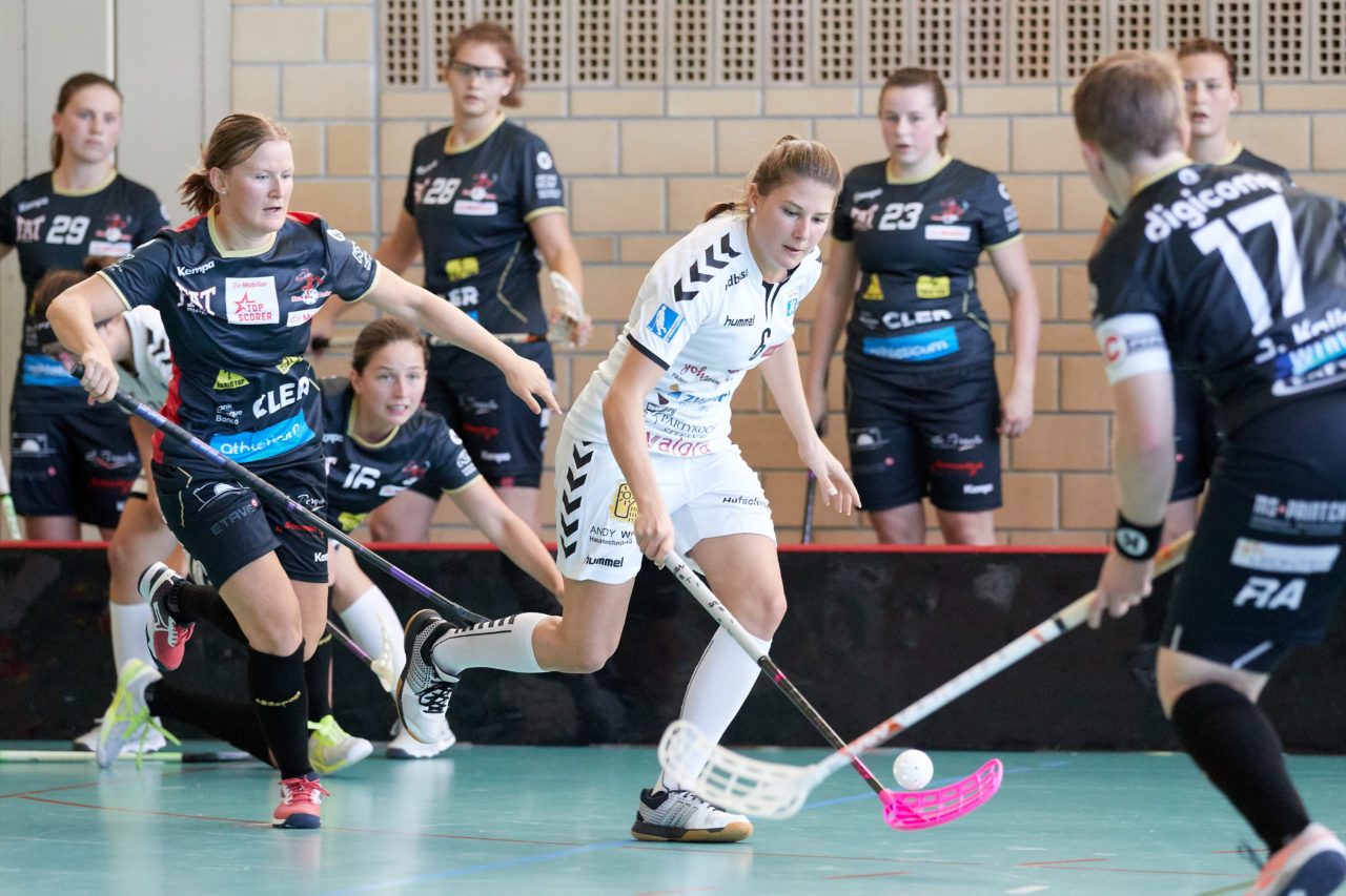 Zug United Damen NLA 
Zug United - Red Ants Rychenberg  Winterthur 
Resultat 3 : 1 am 6.  Oktober 2018 in der Sporthalle  Waldegg in Rotkreuz 
Bild: Michael Peter