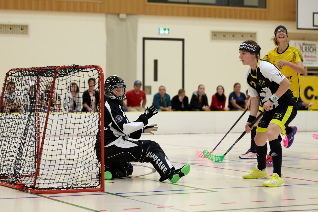 Damen NLB 
Floorball Uri - Unihockey Appenzell  
Resultat 5 : 2 am 6.  Oktober 2018 in der Sporthalle  Hagen in Altdorf 
Bild: Michael Peter