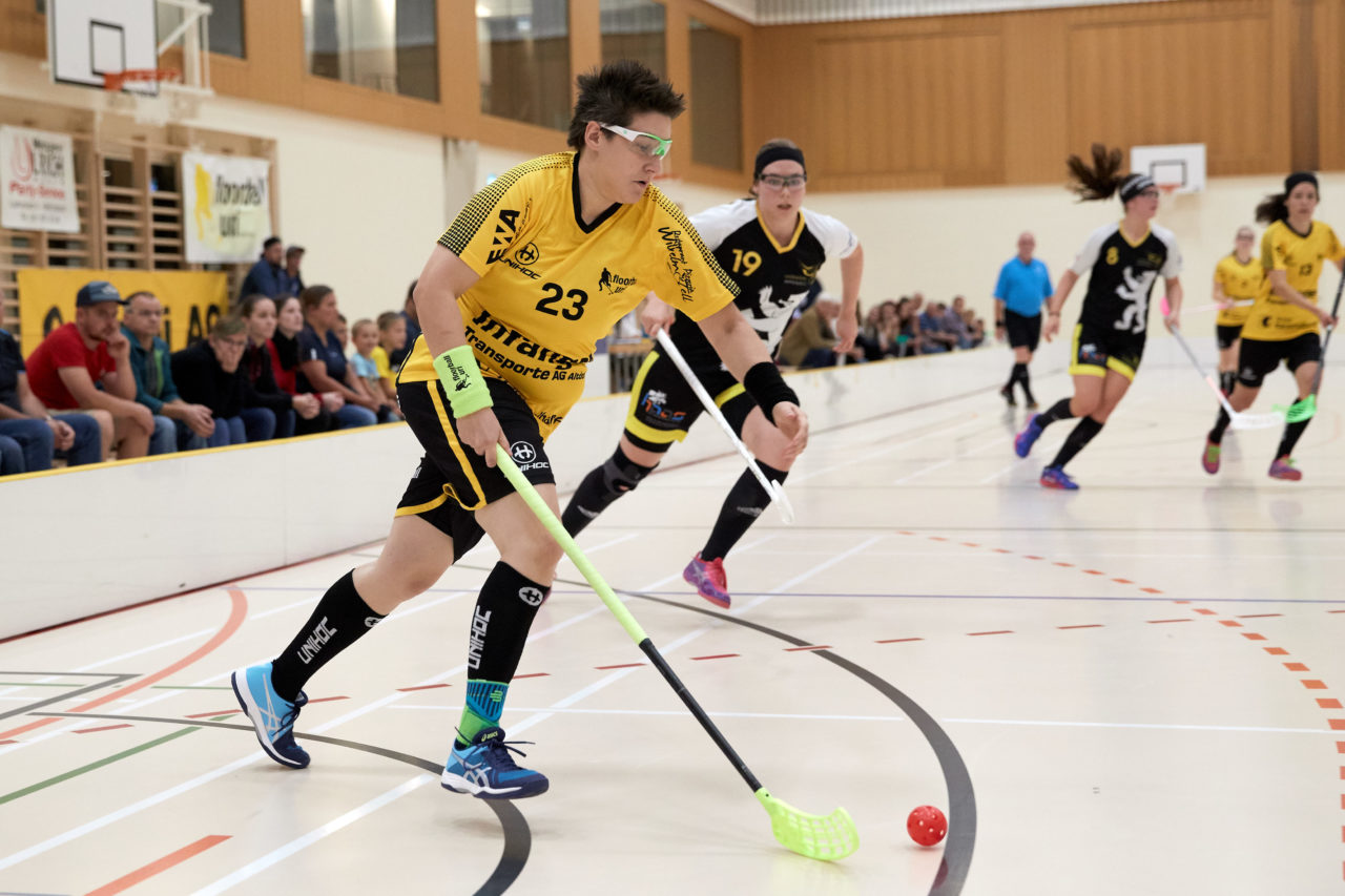 Damen NLB 
Floorball Uri - Unihockey Appenzell  
Resultat 5 : 2 am 6.  Oktober 2018 in der Sporthalle  Hagen in Altdorf 
Bild: Michael Peter