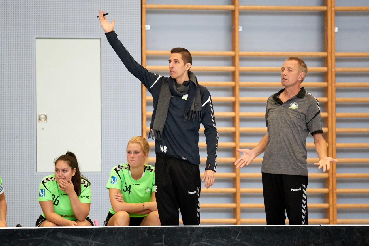 Damen 2. Liga Gruppe 3  
Einhorn Hünenberg - Zuger Highlands  
Resultat 2 : 4 am 21. Oktober 2018 in der Sporthalle Neuheim in Eschenbach 
Bild: Michael Peter