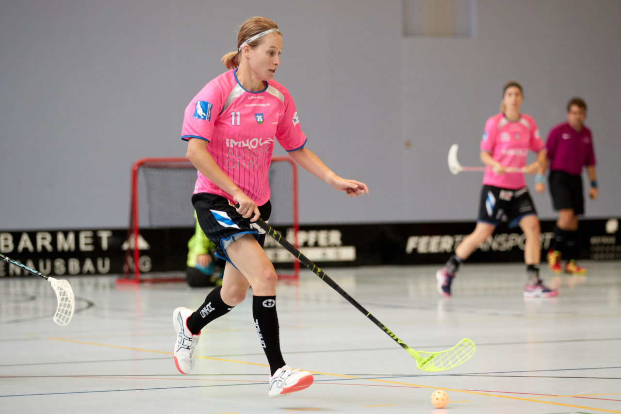 Damen 2. Liga Gruppe 3  
Einhorn Hünenberg - Zuger Highlands  
Resultat 2 : 4 am 21. Oktober 2018 in der Sporthalle Neuheim in Eschenbach 
Bild: Michael Peter