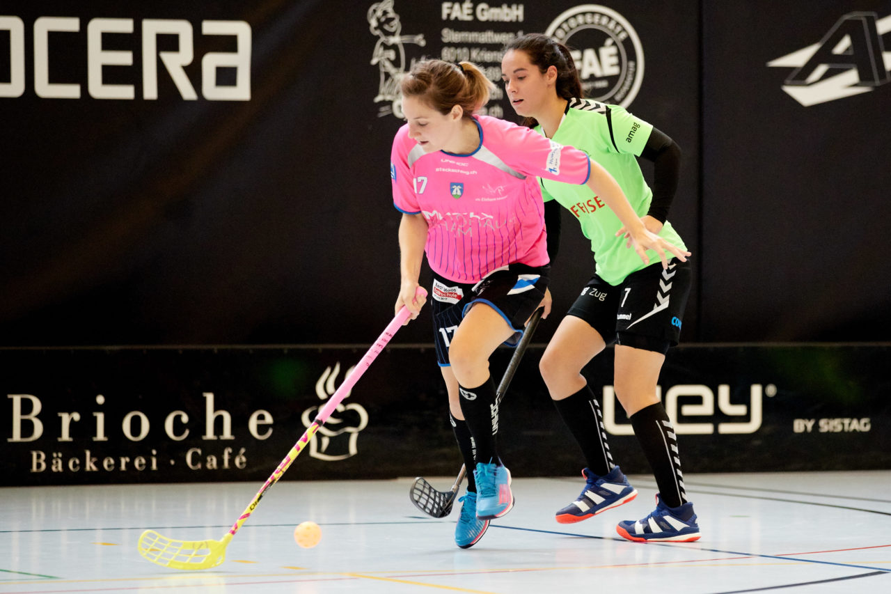 Damen 2. Liga Gruppe 3  
Einhorn Hünenberg - Zuger Highlands  
Resultat 2 : 4 am 21. Oktober 2018 in der Sporthalle Neuheim in Eschenbach 
Bild: Michael Peter