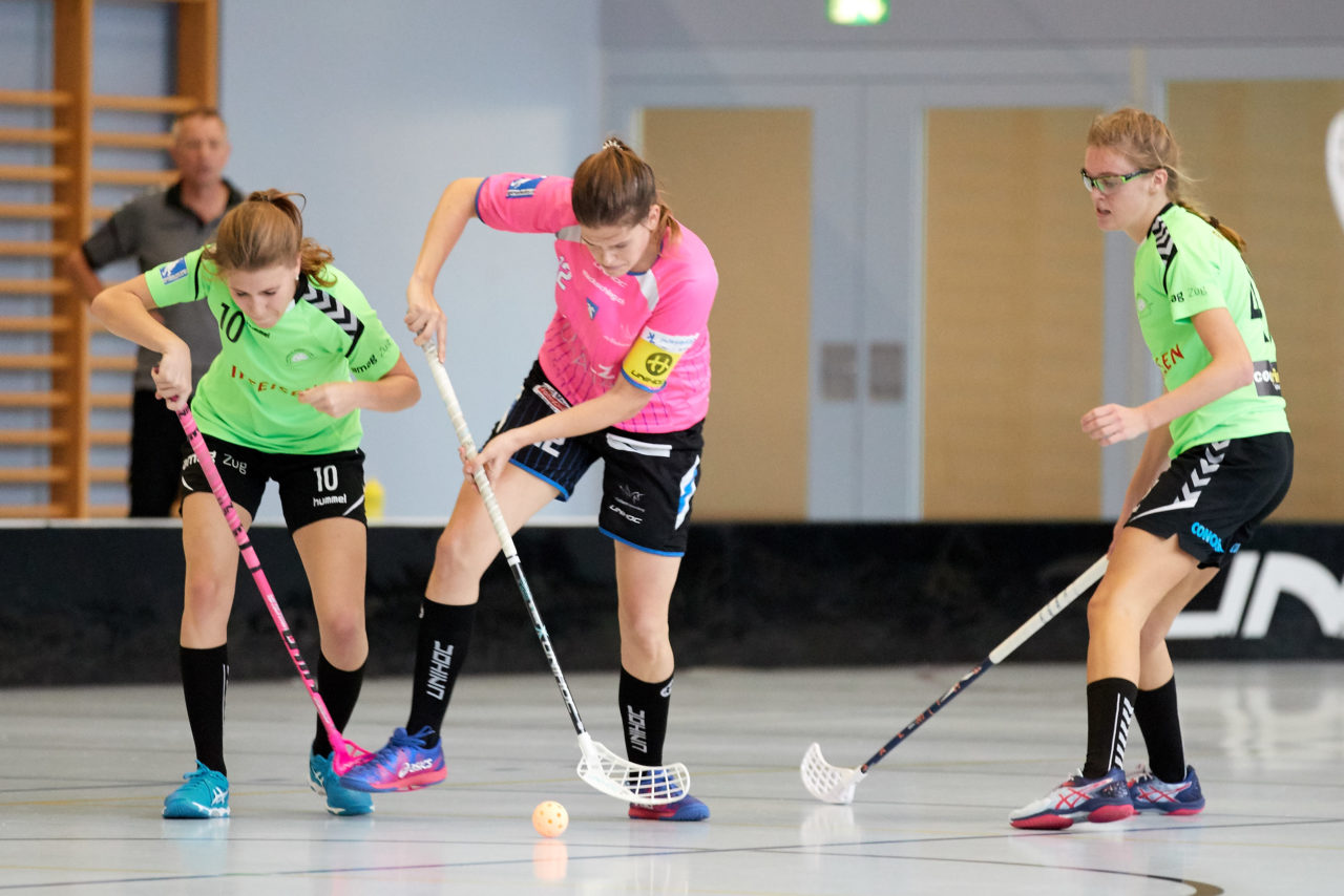 Damen 2. Liga Gruppe 3  
Einhorn Hünenberg - Zuger Highlands  
Resultat 2 : 4 am 21. Oktober 2018 in der Sporthalle Neuheim in Eschenbach 
Bild: Michael Peter