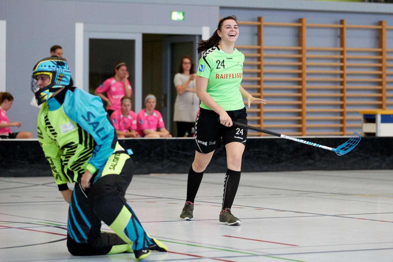 Damen 2. Liga Gruppe 3  
Einhorn Hünenberg - Zuger Highlands  
Resultat 2 : 4 am 21. Oktober 2018 in der Sporthalle Neuheim in Eschenbach 
Bild: Michael Peter