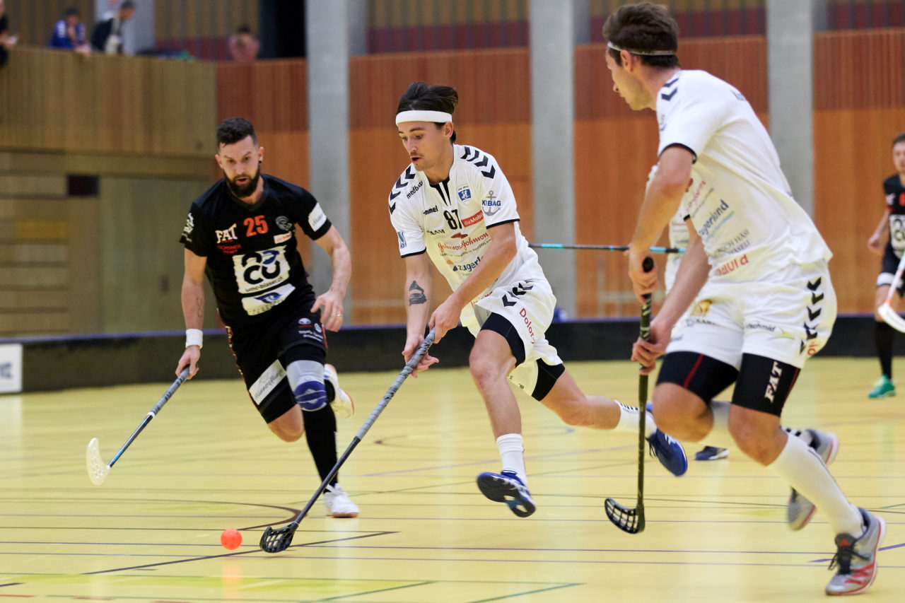 Zug United Herren NLA 
Zug United - Grasshopper Club Zürich 
Resultat 5 : 6 am 10. Oktober  2018 in der Sporthalle in Zug 
Bild: Michael Peter