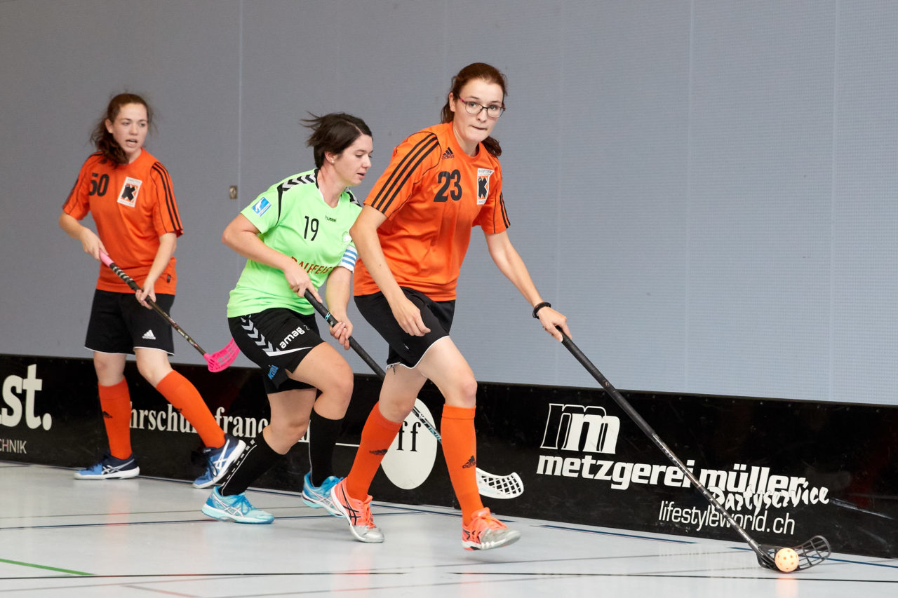Damen 2. Liga Gruppe 3  
Kadetten UH Schaffhausen - Zuger Highlands  
Resultat 0 : 1 am 21. Oktober 2018 in der Sporthalle Neuheim in Eschenbach 
Bild: Michael Peter