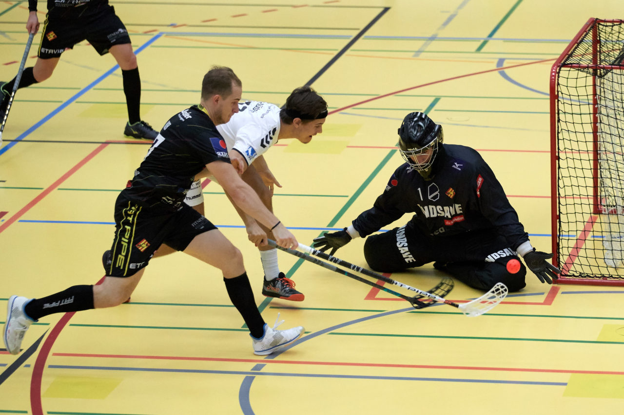 Zug United Herren NLA
Zug United - HC Rychenberg Winterthur 
Resultat 10 : 7 am 10. November 2018 in der Sporthalle in Zug 
Bild: Michael Peter
